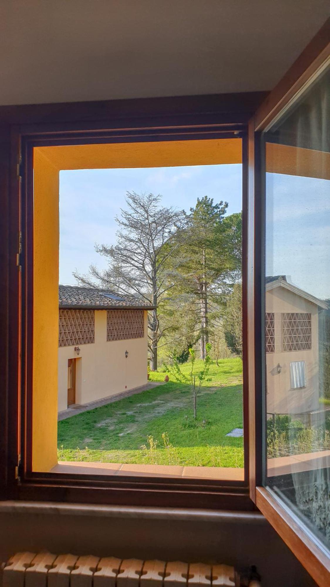Agriturismo Podere Le Tombe Guest House Palaia Room photo