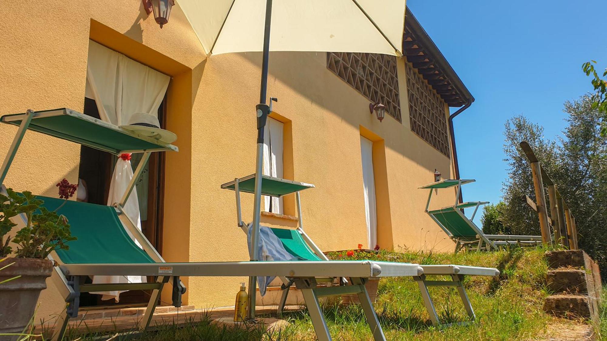 Agriturismo Podere Le Tombe Guest House Palaia Room photo